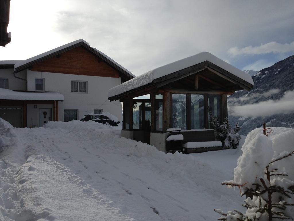 Hotel Panoramahof Holly Obervellach Pokoj fotografie