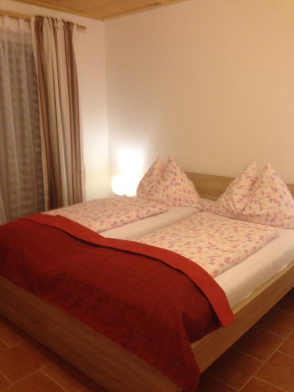 Hotel Panoramahof Holly Obervellach Pokoj fotografie